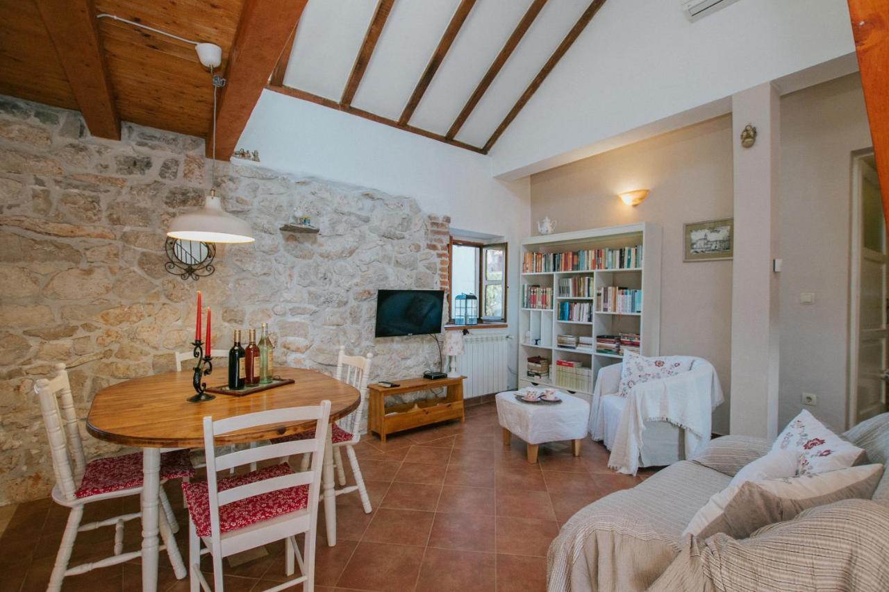 Country House Rusula Vrsine Ngoại thất bức ảnh